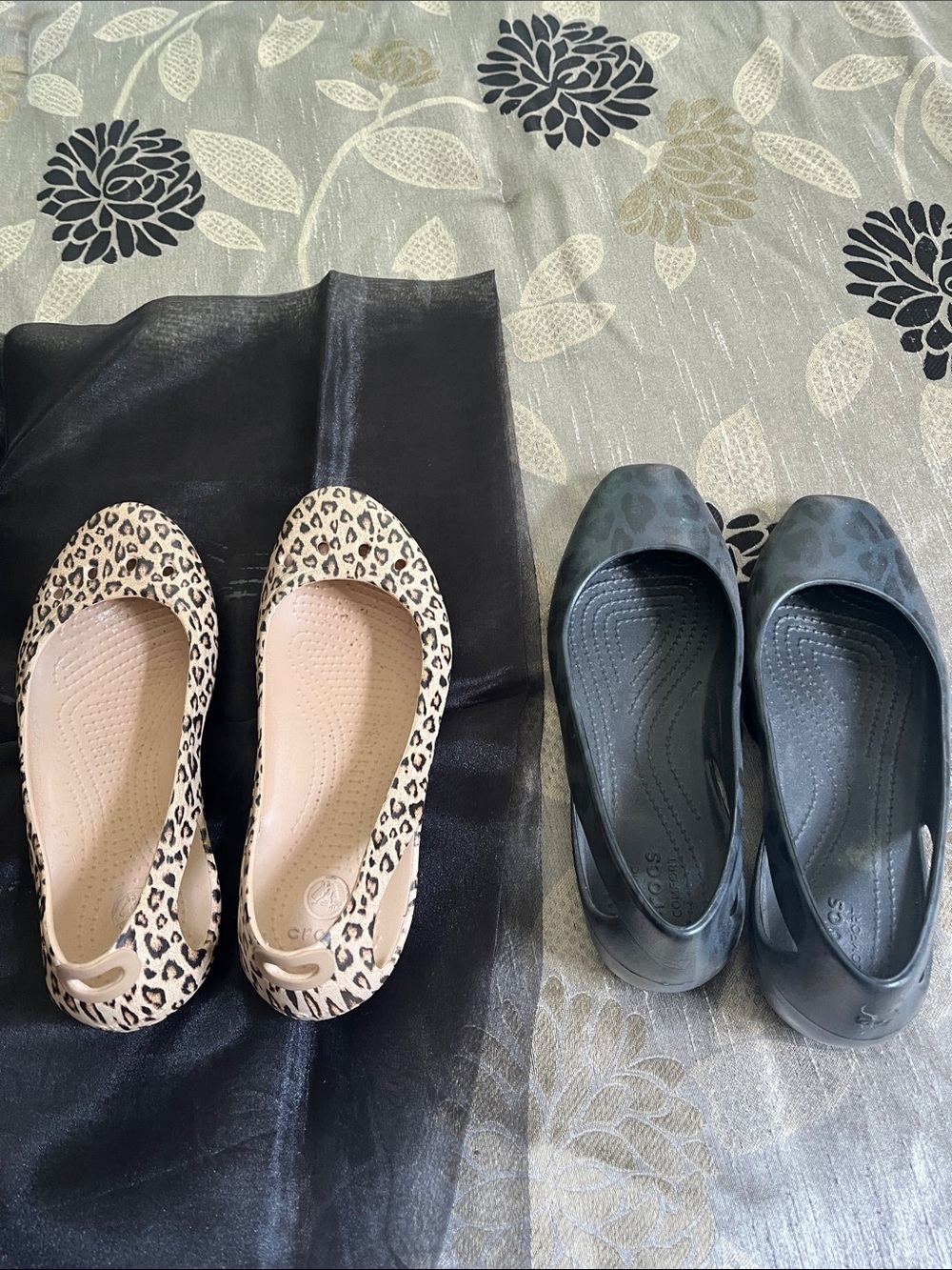 CROCS Women's Leopard Print Beige Ballet Flats and navy blue and black pattern